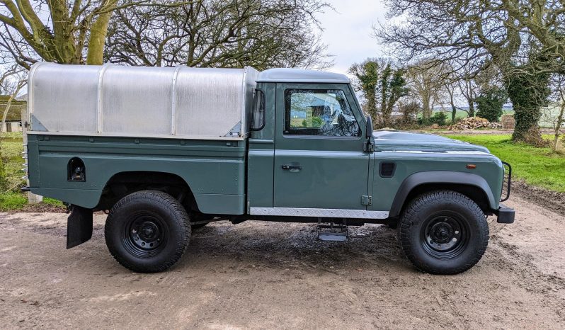 
								Land Rover 110 Defender High Capacity Pickup 2.2 Puma 2012  SKU463 full									