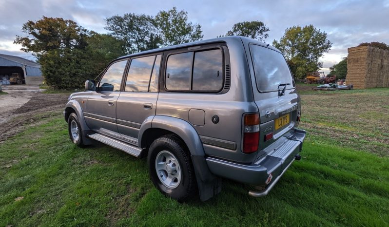 
								Toyota Landcruiser VX Auto petrol 1997 Gunmetal Silver 1997 SKU503 full									