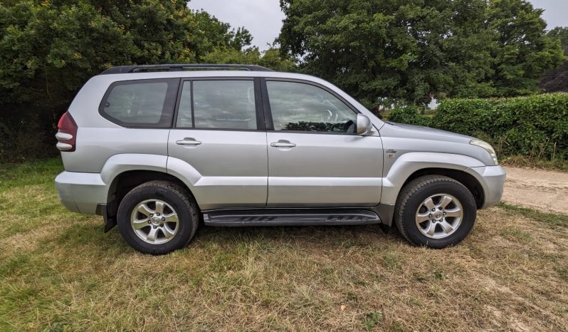 
								Toyota Landcruiser LC5 D-4D Auto 2005 SKU591 full									