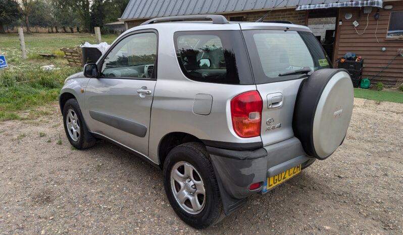 
								Toyota Rav4  2002 1 former keeper Manual Petrol ULEZ SKU813 full									