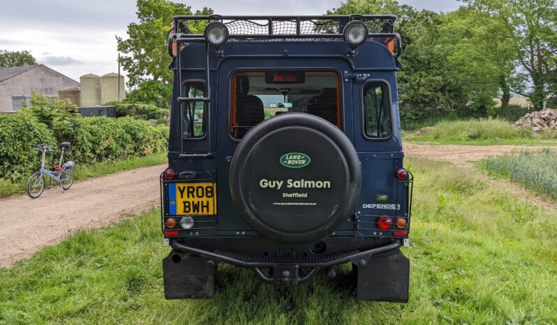 
								Land Rover Defender 110 County Station Wagon 2.4 TDCi Puma XS 2008 1 0wner only 3940 mls from new. “The Cairns”  SKU436 full									