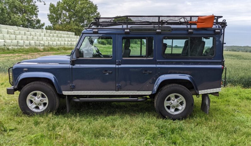 
								Land Rover Defender 110 County Station Wagon 2.4 TDCi Puma XS 2008 1 0wner only 3940 mls from new. “The Cairns”  SKU436 full									