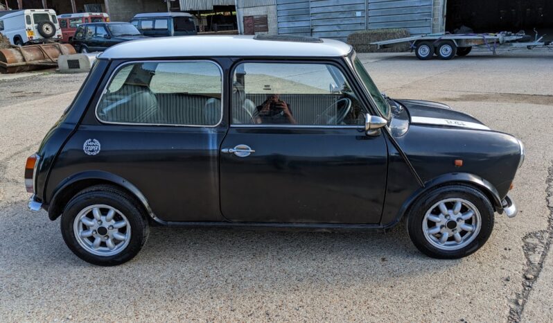 
								Mini Cooper 1270 by John Cooper 1990 genuine 41,400 miles. Original black. Alloy wheels SKU394 full									