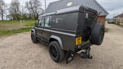 
										Land Rover Defender 2.5 110 Diesel County TD5 5 Speed Manual. 1999 SKU763 full									