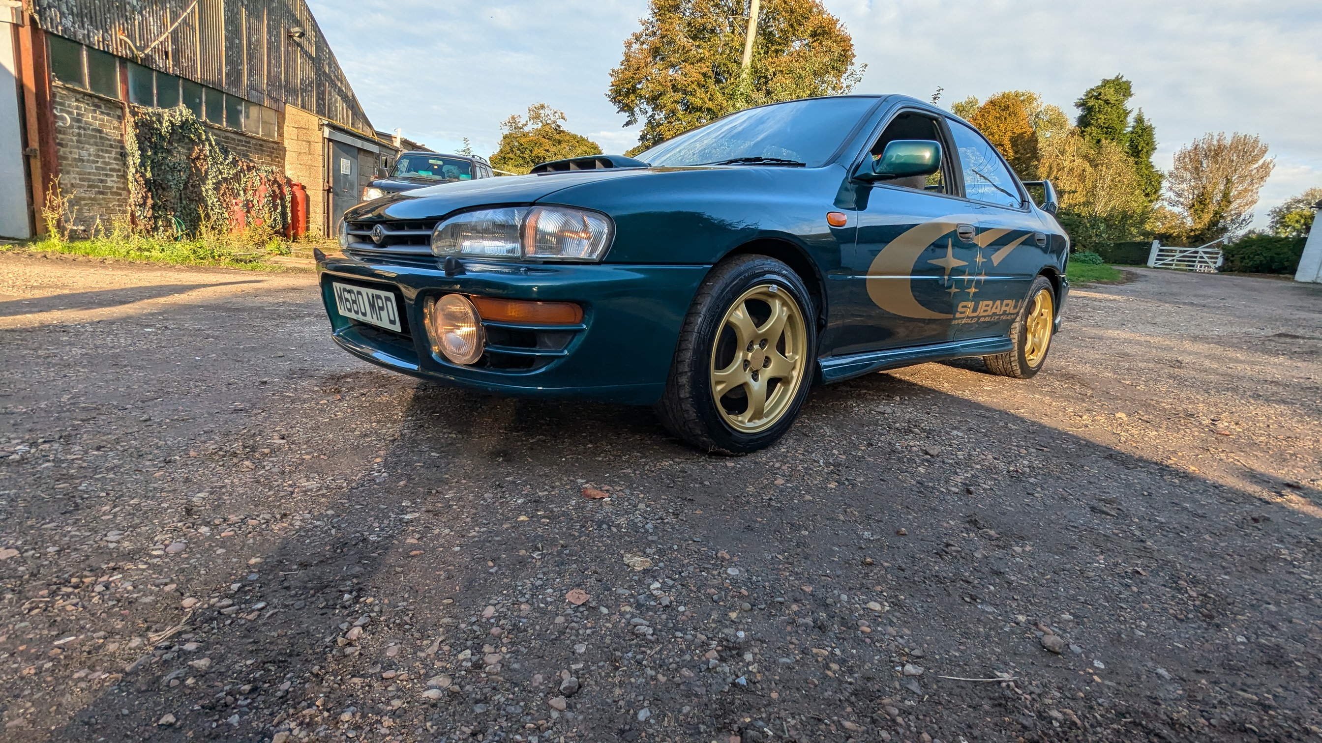 Subaru Impreza 2000 Turbo 1995  4WD SKU700