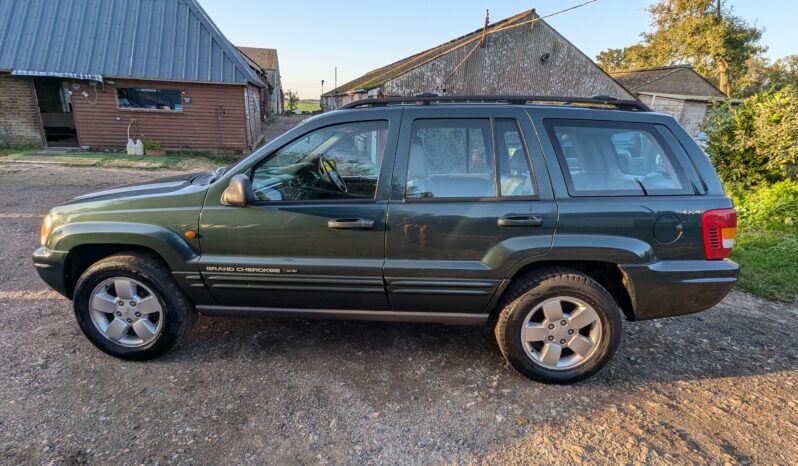 
								Jeep Grand Cherokee Limited V6 Auto 2001 Full History 1 prev owner SKU829 full									