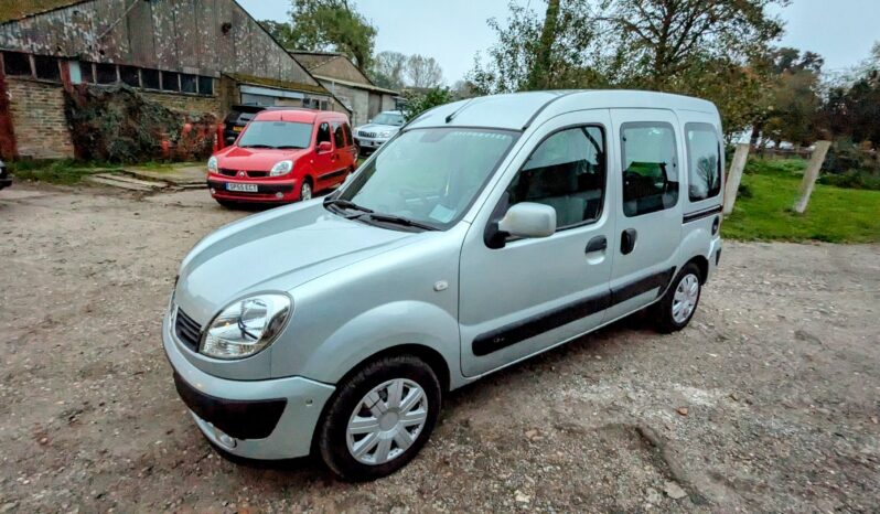 
								Renault Kangoo Expression 2006 Top Spec SKU833 full									