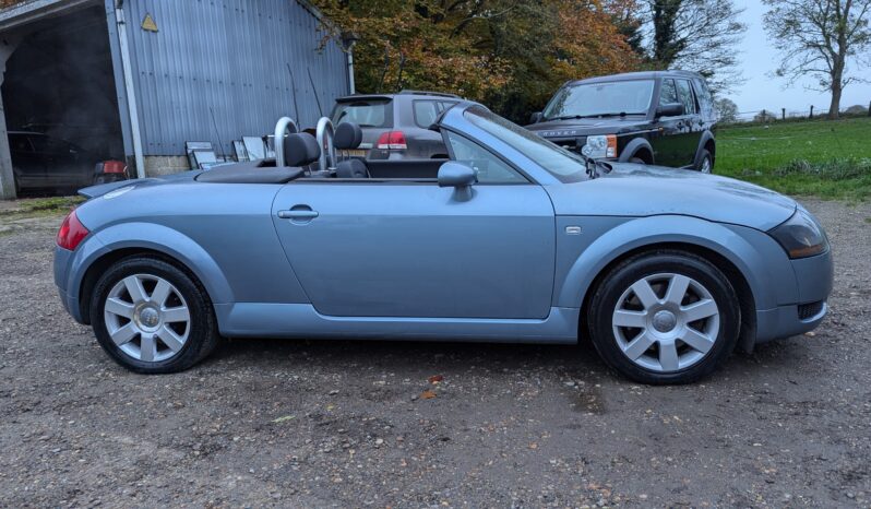 
								Audi TT Cabriolet T150 Rare manual ULEZ in exemplary condition 2003 SKU837 full									