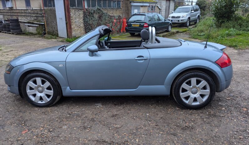 
								Audi TT Cabriolet T150 Rare manual ULEZ in exemplary condition 2003 SKU837 full									