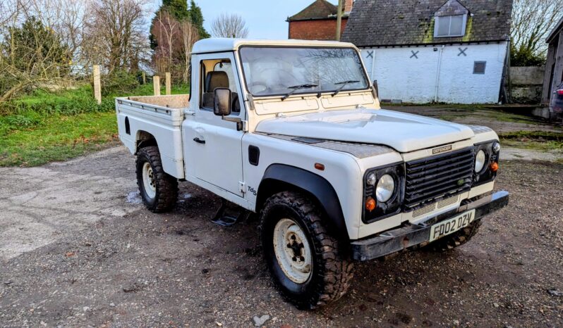 
								Land Rover Defender TD5 Hi Cap pick up 2002 SKU839 full									