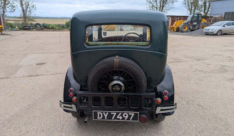 
								Morris 10/4 Saloon 1933 Same owner since 1953 SKU871 full									