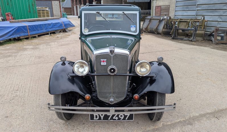 
								Morris 10/4 Saloon 1933 Same owner since 1953 SKU871 full									