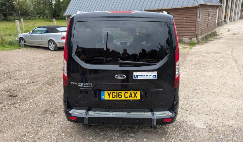 
								Ford Tourneo Connect Gr T-Nium Tdci 2016 WAV Adapted for Disability SKU884 full									
