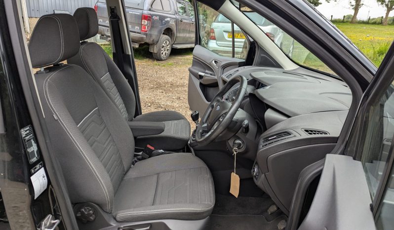 
								Ford Tourneo Connect Gr T-Nium Tdci 2016 WAV Adapted for Disability SKU884 full									