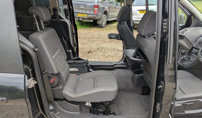 
								Ford Tourneo Connect Gr T-Nium Tdci 2016 WAV Adapted for Disability SKU884 full									