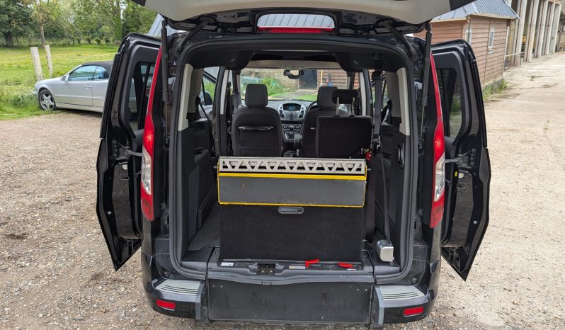 
								Ford Tourneo Connect Gr T-Nium Tdci 2016 WAV Adapted for Disability SKU884 full									