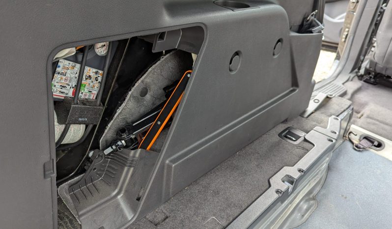 
								Ford Tourneo Connect Gr T-Nium Tdci 2016 WAV Adapted for Disability SKU884 full									