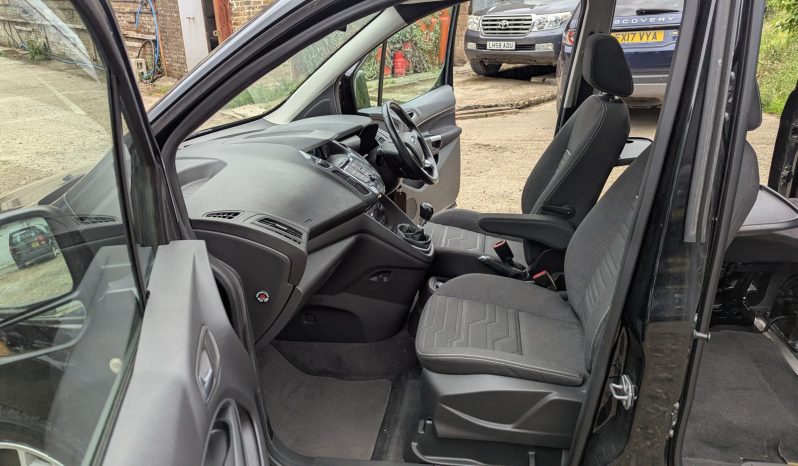 
								Ford Tourneo Connect Gr T-Nium Tdci 2016 WAV Adapted for Disability SKU884 full									
