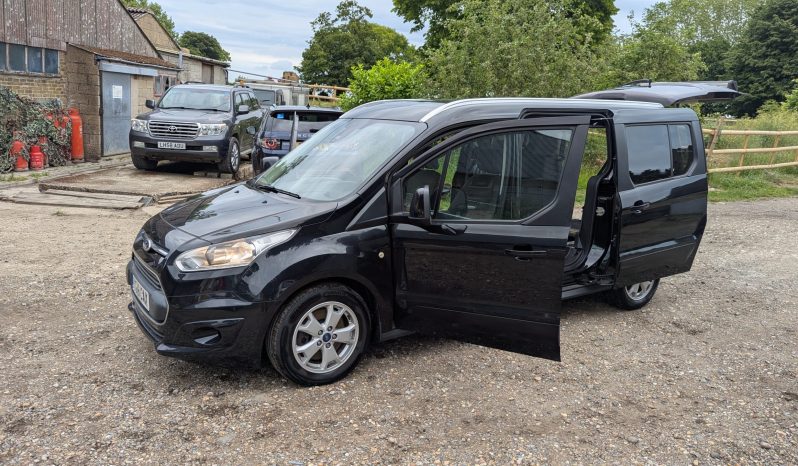 
								Ford Tourneo Connect Gr T-Nium Tdci 2016 WAV Adapted for Disability SKU884 full									