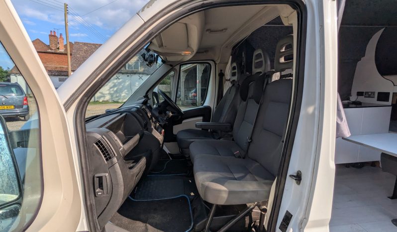 
								Citroen Relay OFF GRID CAMPER 35 Hdi Medium Roof 2.2 Diesel 6 speed 2012  SKU885 full									