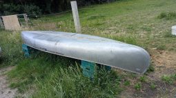 
										Classic Grumman aluminium 15 foot 2 or 4 person canoe.sku887 full									