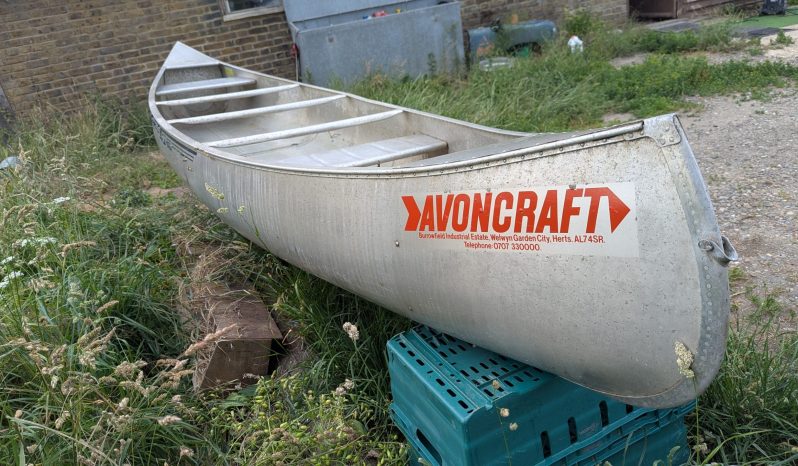 
								Classic Grumman aluminium 15 foot 2 or 4 person canoe.sku887 full									