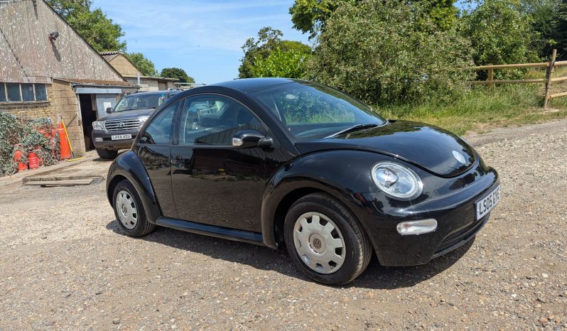 
								VW Volkswagen New Beetle  Special Order Black 2005 SKU889 full									