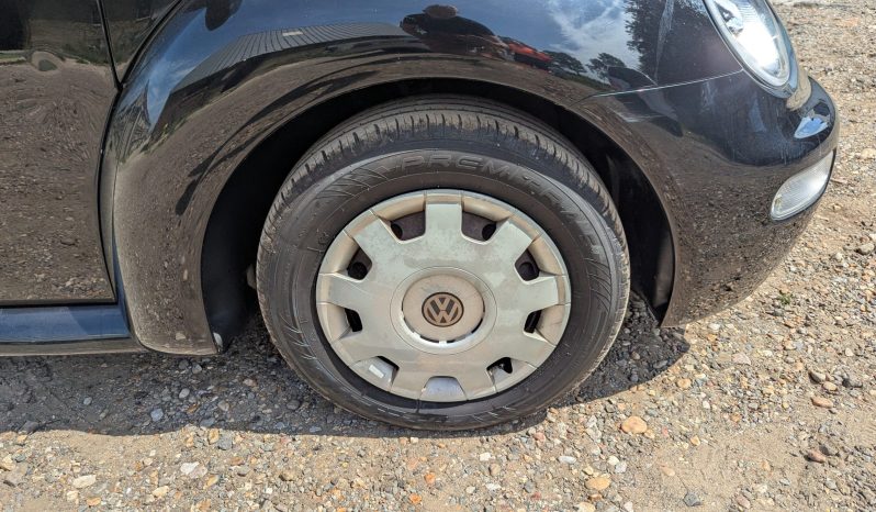
								VW Volkswagen New Beetle  Special Order Black 2005 SKU889 full									
