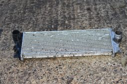 
										Various Land Rover and other car parts.  Call 07706 333444 to view by appointment.  Barn clearance. Buyer collects full									