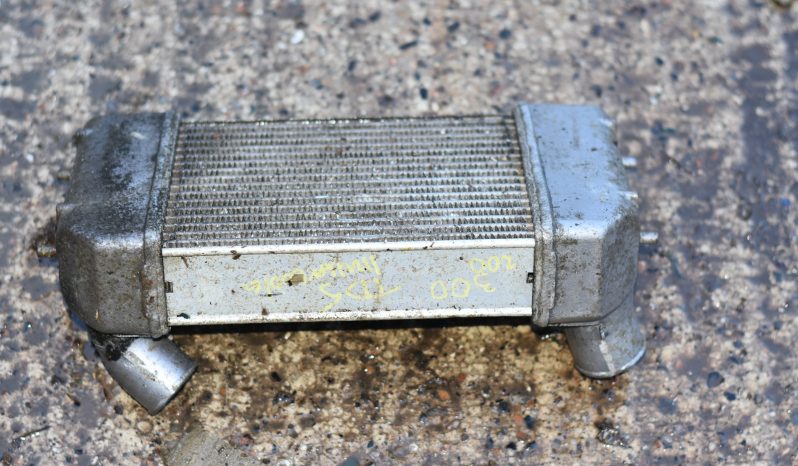 
								Various Land Rover and other car parts.  Call 07706 333444 to view by appointment.  Barn clearance. Buyer collects full									