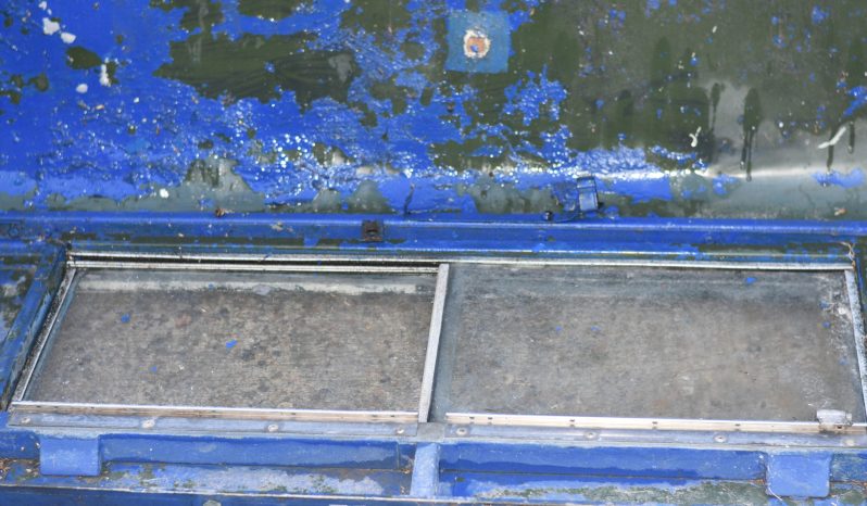 
								Various Land Rover and other car parts.  Call 07706 333444 to view by appointment.  Barn clearance. Buyer collects full									