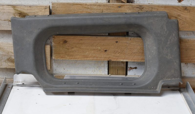 
								Various Land Rover and other car parts.  Call 07706 333444 to view by appointment.  Barn clearance. Buyer collects full									