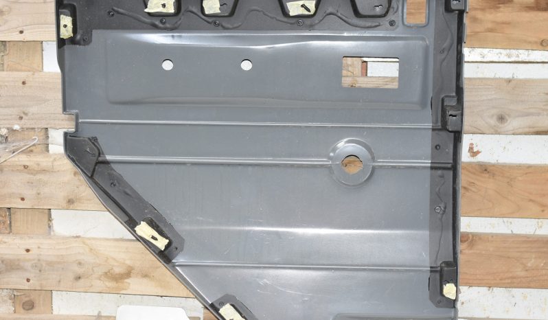 
								Various Land Rover and other car parts.  Call 07706 333444 to view by appointment.  Barn clearance. Buyer collects full									