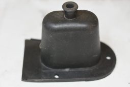 
										Various Land Rover and other car parts.  Call 07706 333444 to view by appointment.  Barn clearance. Buyer collects full									