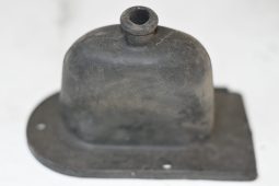 
										Various Land Rover and other car parts.  Call 07706 333444 to view by appointment.  Barn clearance. Buyer collects full									