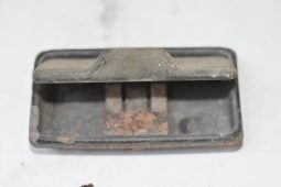 
										Various Land Rover and other car parts.  Call 07706 333444 to view by appointment.  Barn clearance. Buyer collects full									