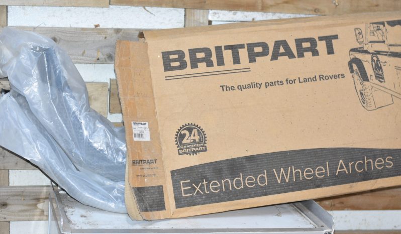 
								Various Land Rover and other car parts.  Call 07706 333444 to view by appointment.  Barn clearance. Buyer collects full									