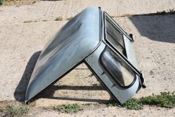 
										Various Land Rover and other car parts.  Call 07706 333444 to view by appointment.  Barn clearance. Buyer collects full									