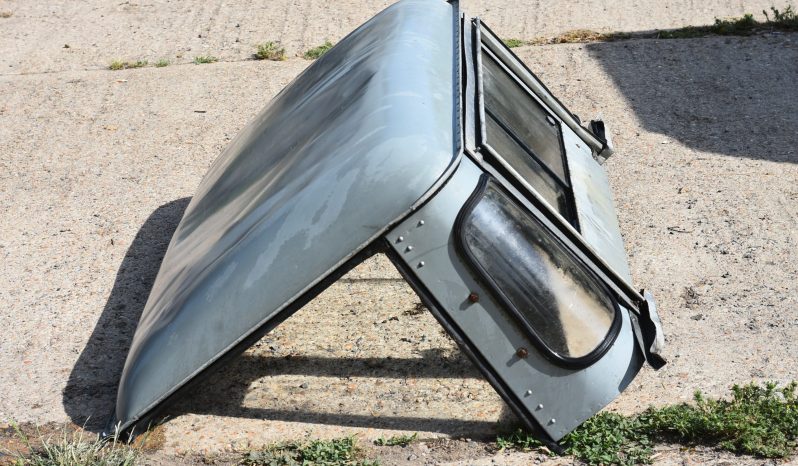 
								Various Land Rover and other car parts.  Call 07706 333444 to view by appointment.  Barn clearance. Buyer collects full									