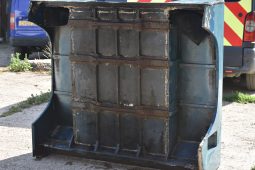 
										Various Land Rover and other car parts.  Call 07706 333444 to view by appointment.  Barn clearance. Buyer collects full									