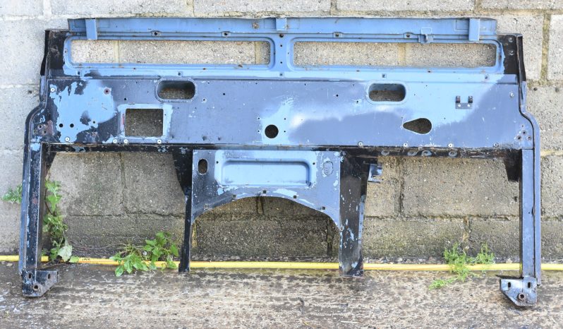 
								Various Land Rover and other car parts.  Call 07706 333444 to view by appointment.  Barn clearance. Buyer collects full									