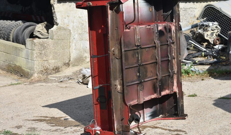 
								Various Land Rover and other car parts.  Call 07706 333444 to view by appointment.  Barn clearance. Buyer collects full									