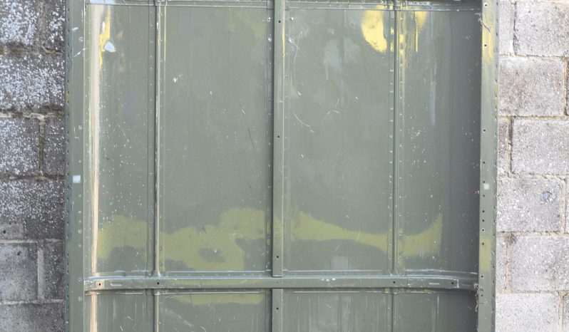 
								Various Land Rover and other car parts.  Call 07706 333444 to view by appointment.  Barn clearance. Buyer collects full									