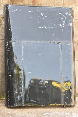 
										Various Land Rover and other car parts.  Call 07706 333444 to view by appointment.  Barn clearance. Buyer collects full									