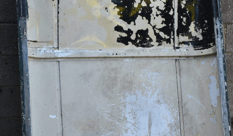 
								Various Land Rover and other car parts.  Call 07706 333444 to view by appointment.  Barn clearance. Buyer collects full									