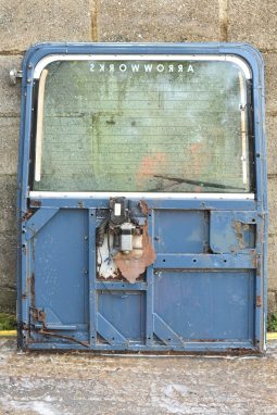 
										Various Land Rover and other car parts.  Call 07706 333444 to view by appointment.  Barn clearance. Buyer collects full									