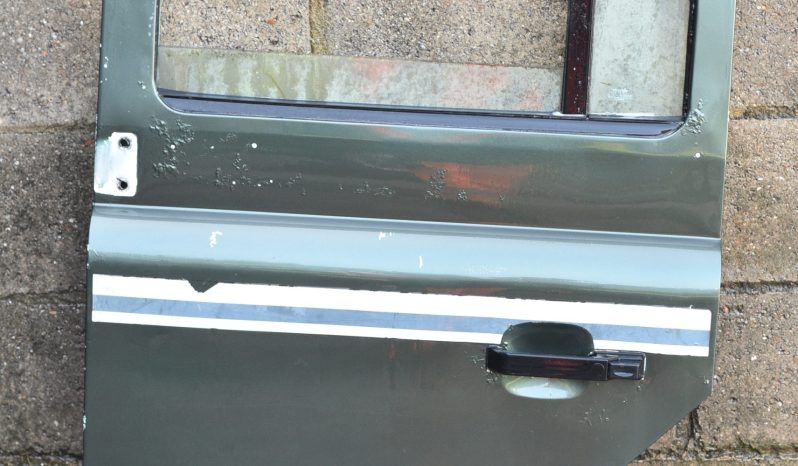 
								Various Land Rover and other car parts.  Call 07706 333444 to view by appointment.  Barn clearance. Buyer collects full									