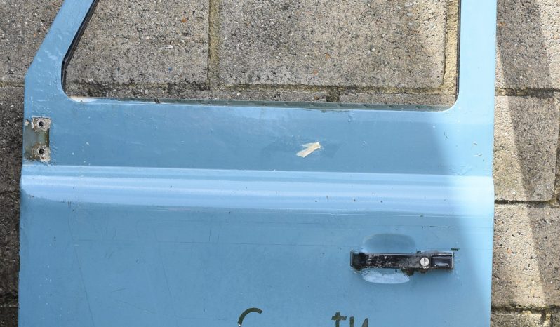 
								Various Land Rover and other car parts.  Call 07706 333444 to view by appointment.  Barn clearance. Buyer collects full									