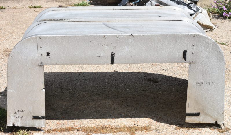 
								Various Land Rover and other car parts.  Call 07706 333444 to view by appointment.  Barn clearance. Buyer collects full									