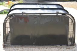 
										Various Land Rover and other car parts.  Call 07706 333444 to view by appointment.  Barn clearance. Buyer collects full									